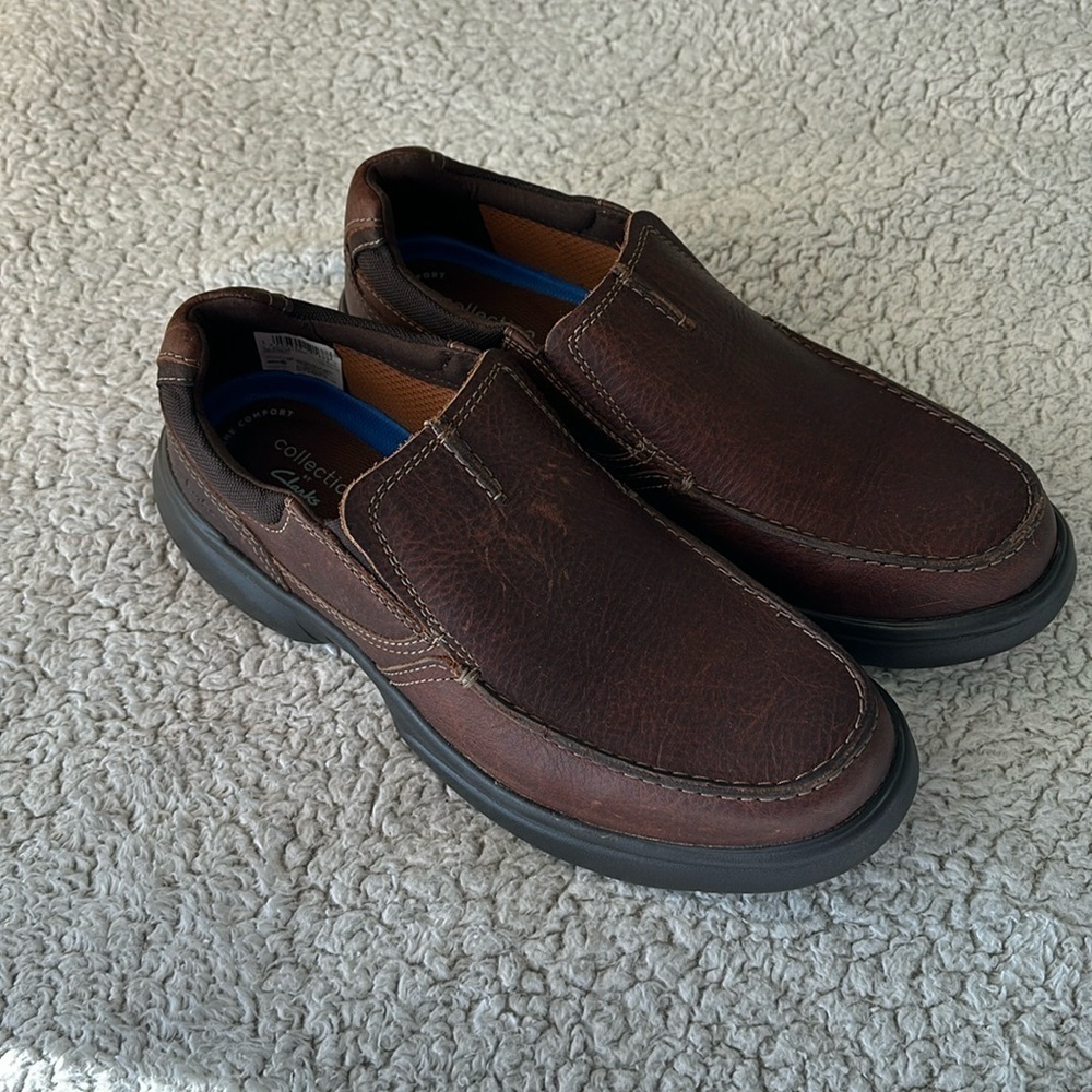 Clarks Collection Men's 9.5 Bradley Free Slip On Comfort Loafers Brown Leather
